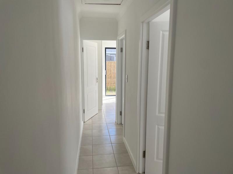 To Let 2 Bedroom Property for Rent in Kommetjie Western Cape